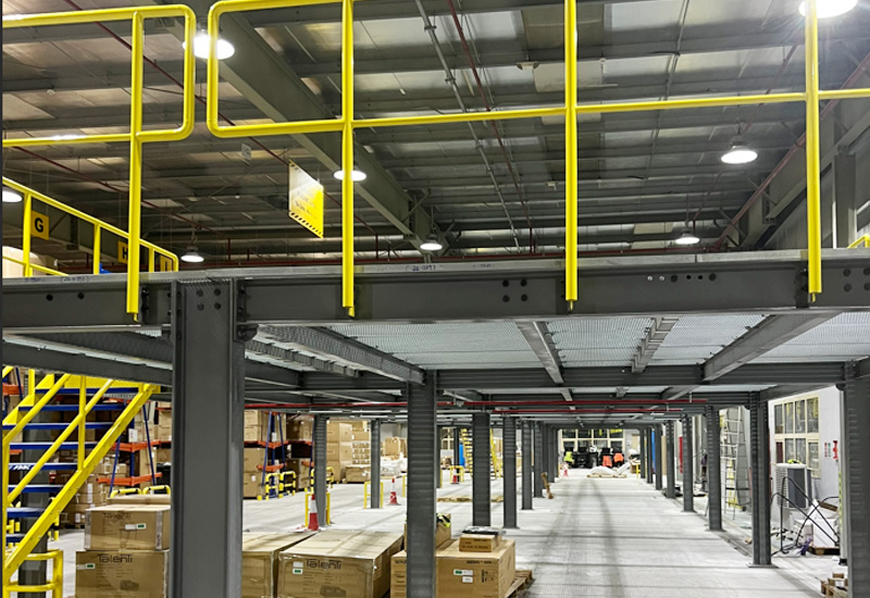 Flush multi-tier shelving